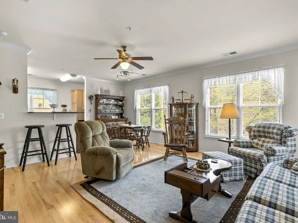 11750 Old Georgetown Rd APT 2315, North Bethesda, MD 20852