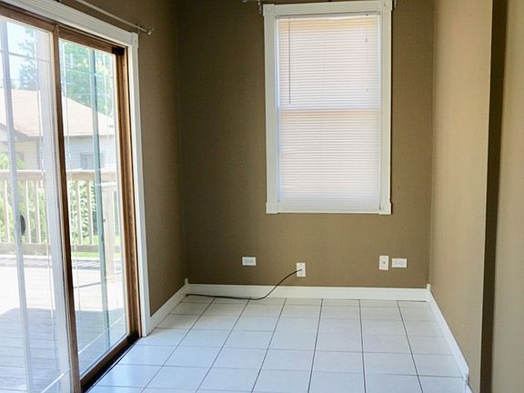 5th image of 4031 N Meade Ave #3
