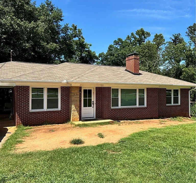 120 McLeroy Dr
