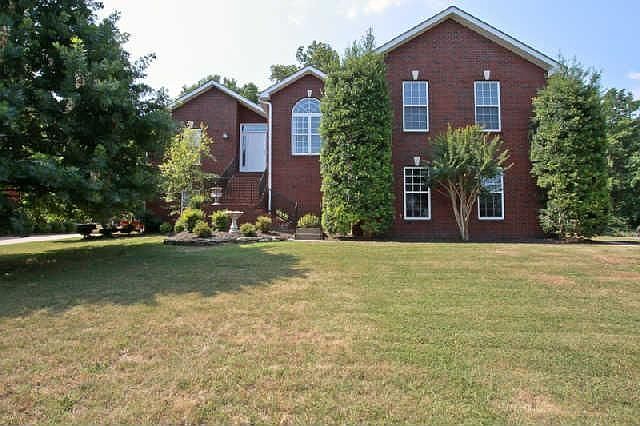 1st image of 125 Cedar Forest Dr