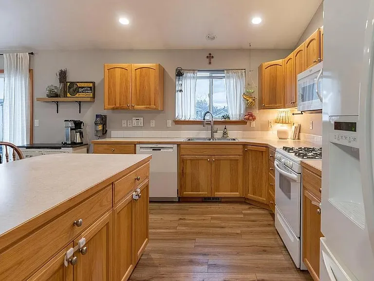 2383 W Sheffield Trl — Photo 10