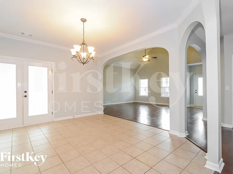 8253 Owen Park Dr — Photo 5