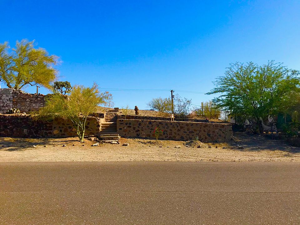 1st image of 510 W Esperanza Ave