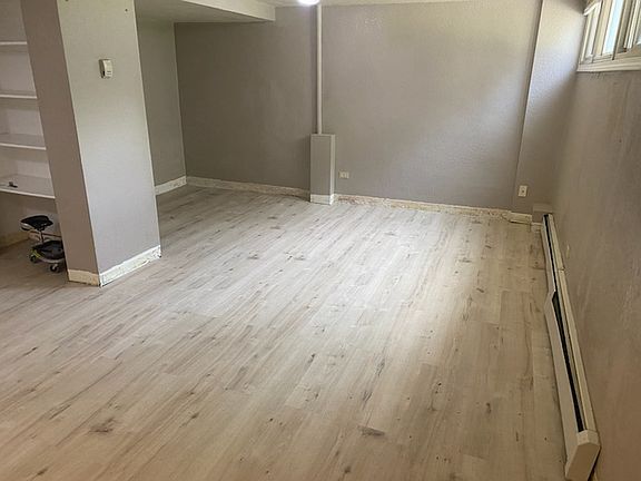 4th image of 921 13th St #4