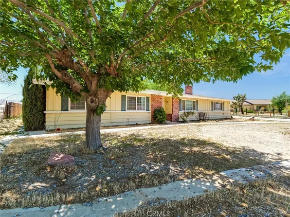 20715 Teton Rd, Apple Valley, CA 92308