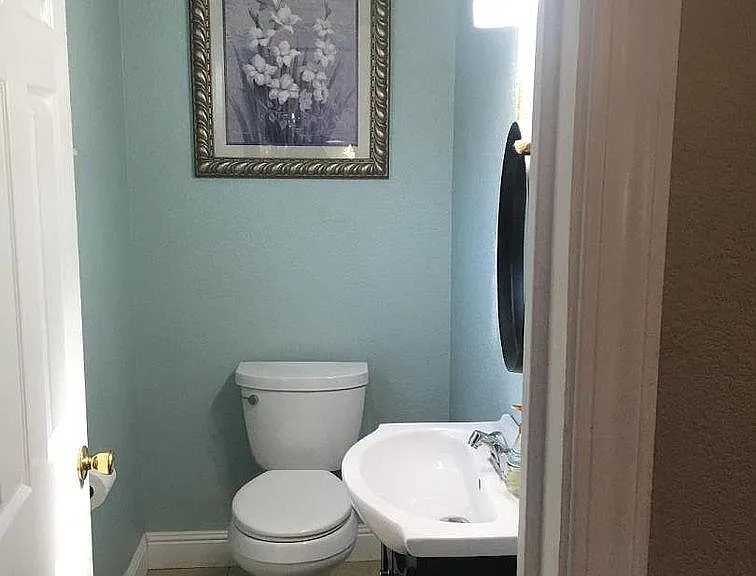 267 Washington St — Photo 17