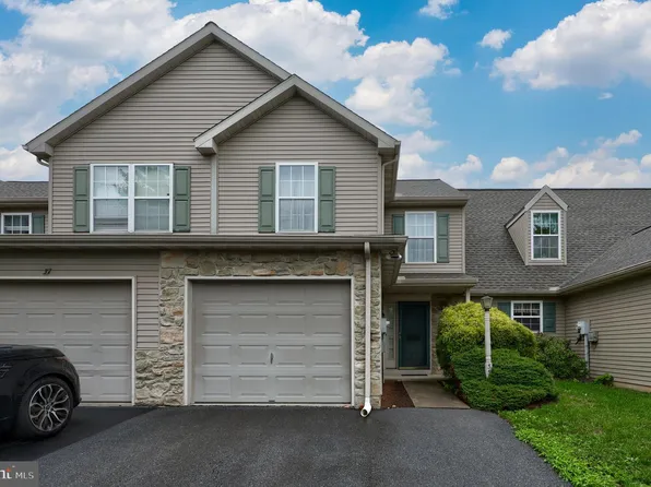 35 Tumbling Run, Lititz, PA 17543