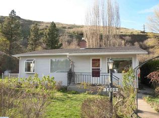 1609 N Oak St, Colfax, WA 99111