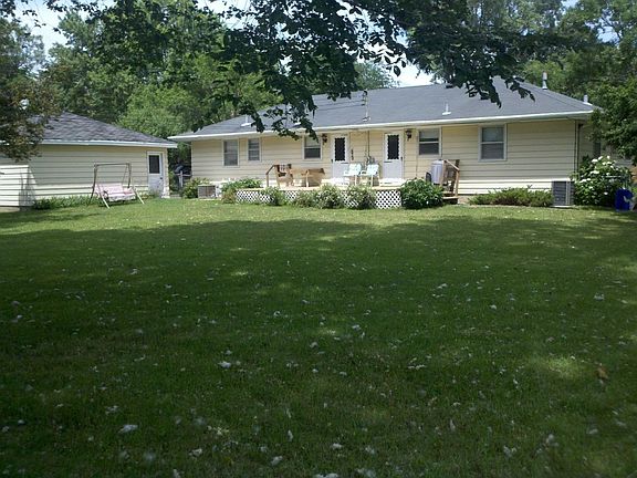 2nd image of 14907 31st Ave N
