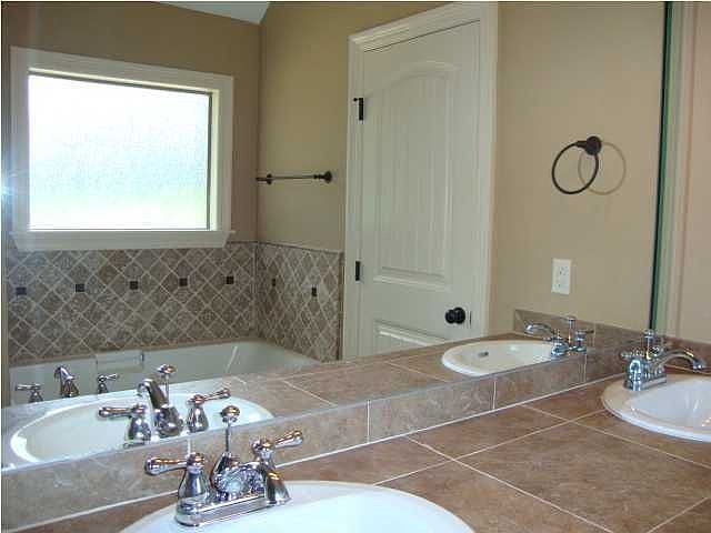 2nd image of 212 Woodland Way