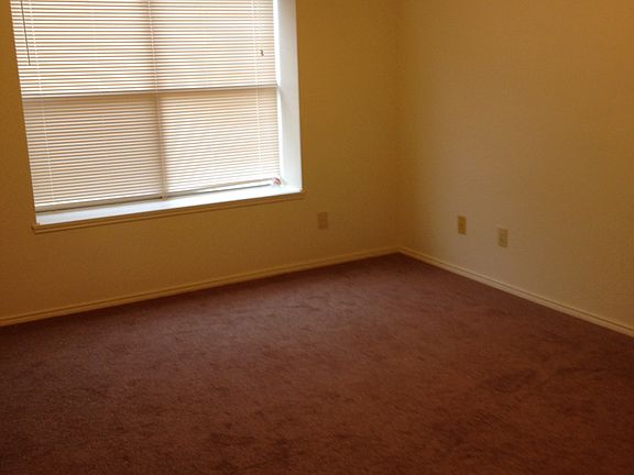5th image of 2626 Shalimar Dr