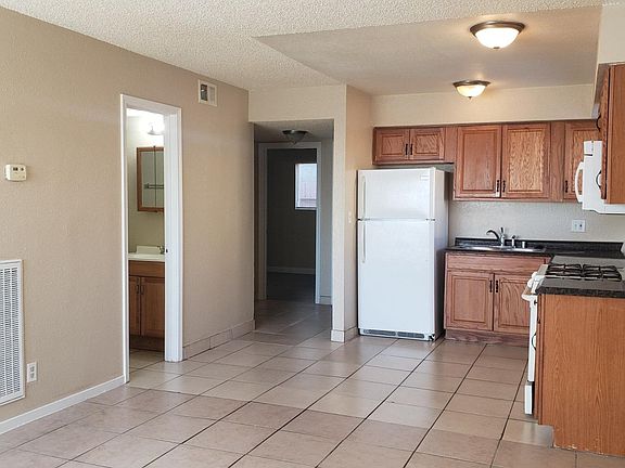 4th image of 4396 Vegas Valley Dr