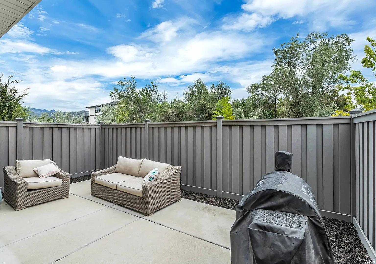 3 Bed / 3 Bath Townhome for Rent in Draper, UT — Photo 3