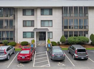 33 Spit Brook Rd APT 6, Nashua, NH 03060