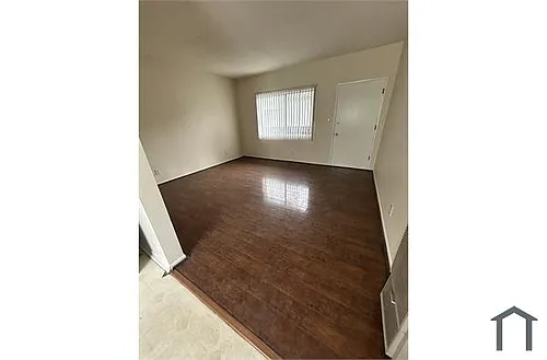 1644 S Gramercy Pl Photo 1