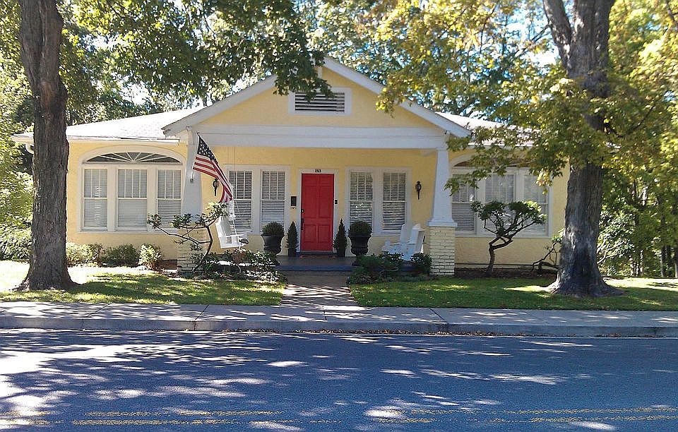 1st image of 626 Greenwood Ave
