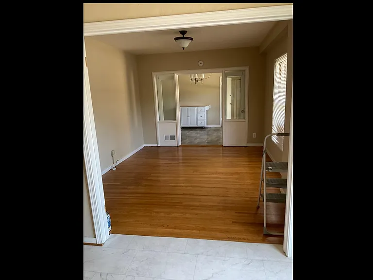 1090 Ralston Ave #A — Photo 2