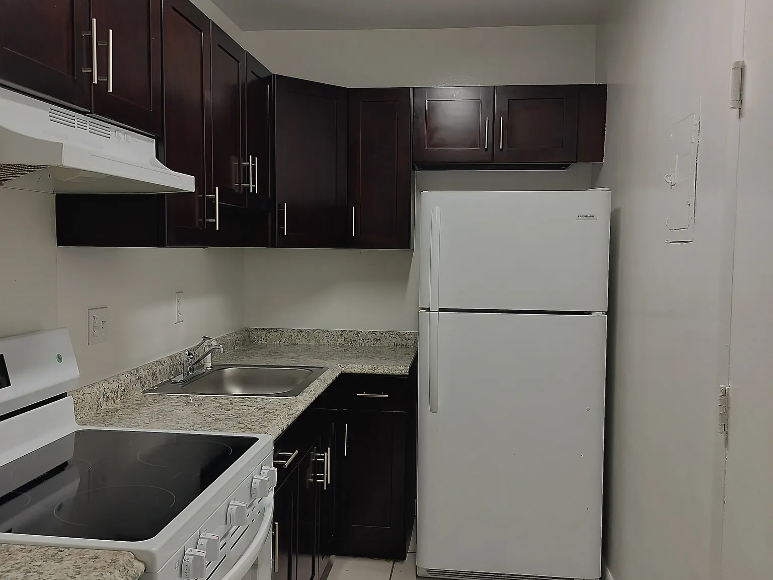 1 bed, 625 sqft, $1,400 — Photo 1