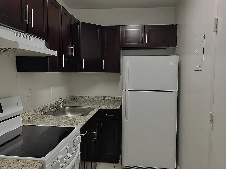 5970 NE 18th Ave #307