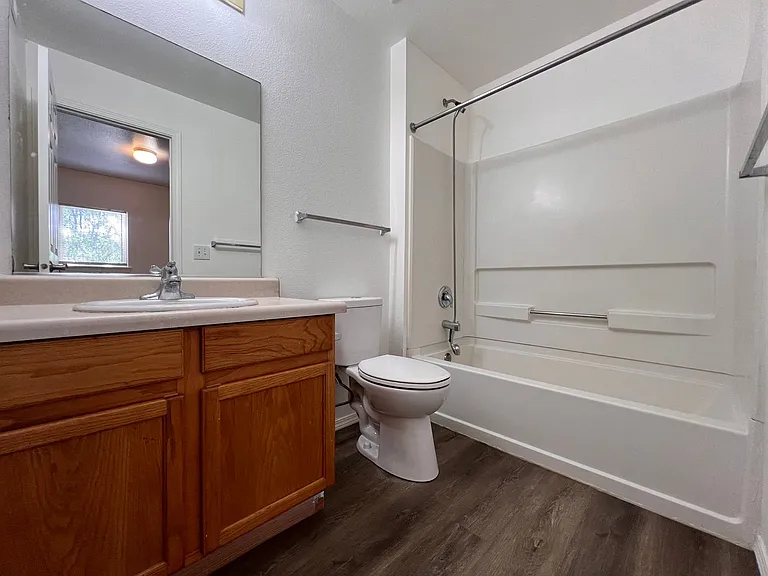 Bramwell - 430 Willow Way — Photo 11