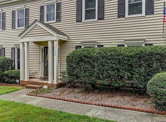 2nd image of 11122 Shandon Way Ln