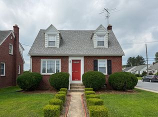 430 Brimmer Ave, New Holland, PA 17557