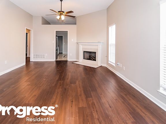 3rd image of 1606 Central Trails Dr