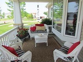2nd image of 702 Lakeridge Dr