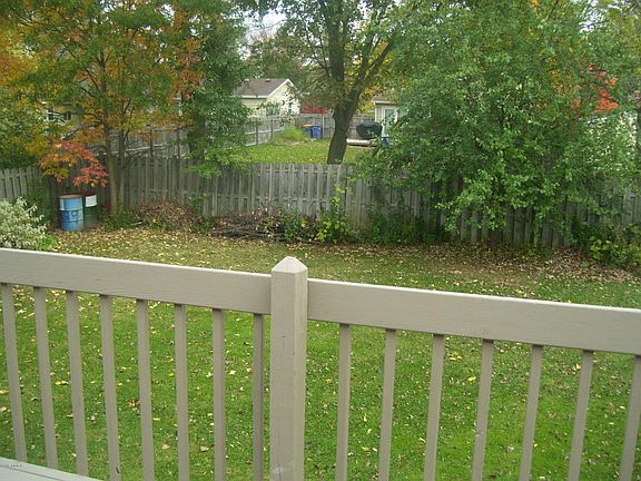 3rd image of 1358 Dewberry Ct NE