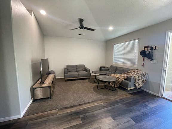 2nd image of 444 Sunland Dr APT 60