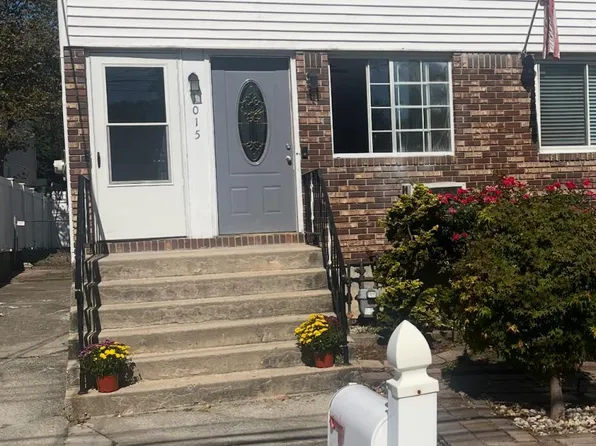 1015 Rathbun Ave, Staten Island, NY 10309