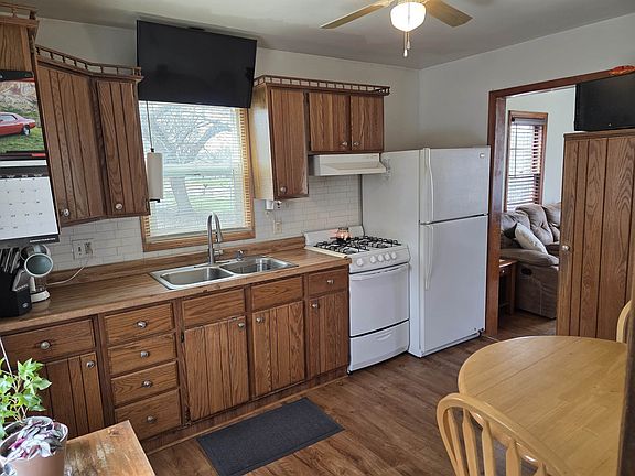 3rd image of 735 Drexel Blvd