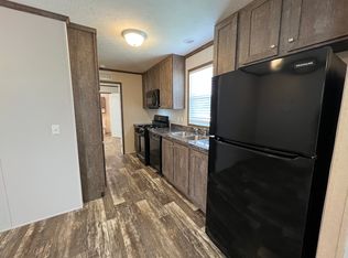 90 Schirra Ave #90, Flushing, MI 48433