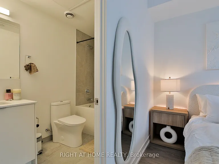 1612 Charles St #428 — Photo 15