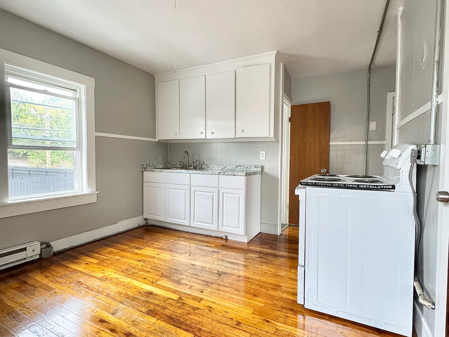 1 bed, $1,550 — Photo 2