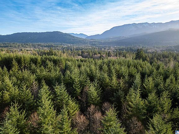 4th image of 12 Evergreen View Pkwy