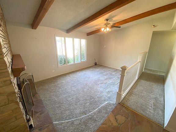 3rd image of 1113 Country Club Dr