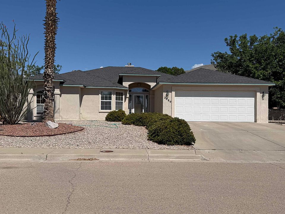 1st image of 2589 Oakmont Dr