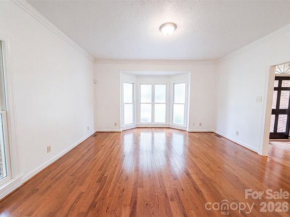 3rd image of 1750 Trellis Dr