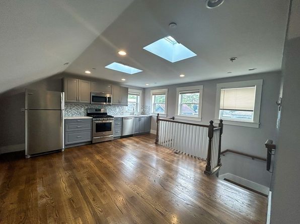 194 Western Ave #3