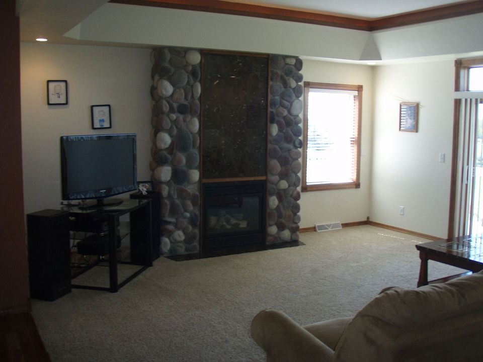2nd image of 3620 Keweaton Ln