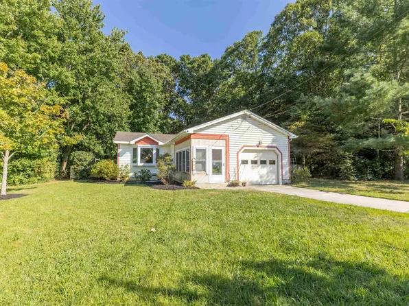 402 E Drumbed Rd, Villas, NJ 08251