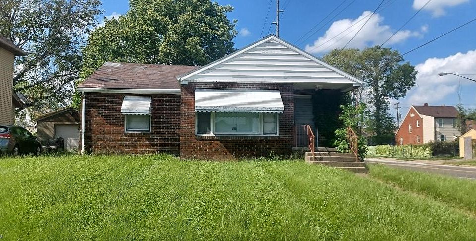 1st image of 902 Alameda Ave