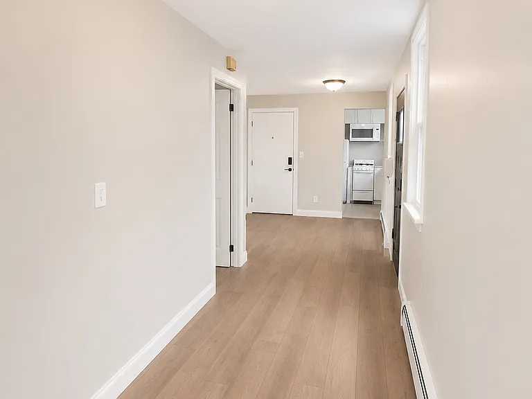311 Canal St #4 — Photo 8