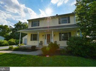 110 Merritt Ave, Douglassville, PA 19518