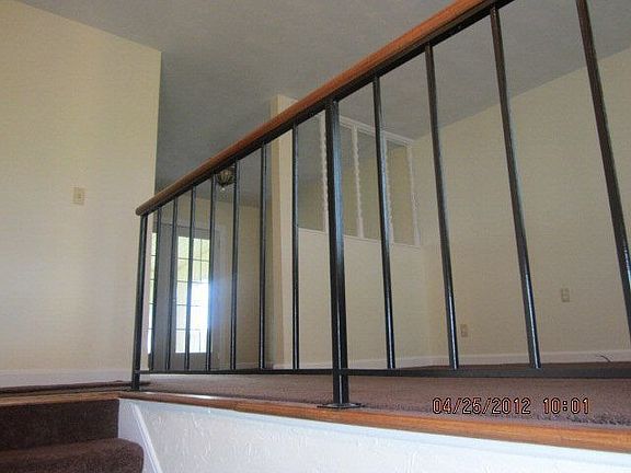 3rd image of 150 Andrea Ave