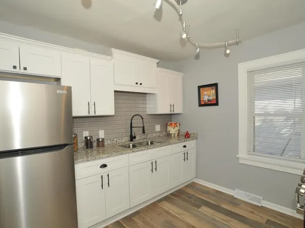 5815 West Park Hill AVENUE, Milwaukee, WI 53213