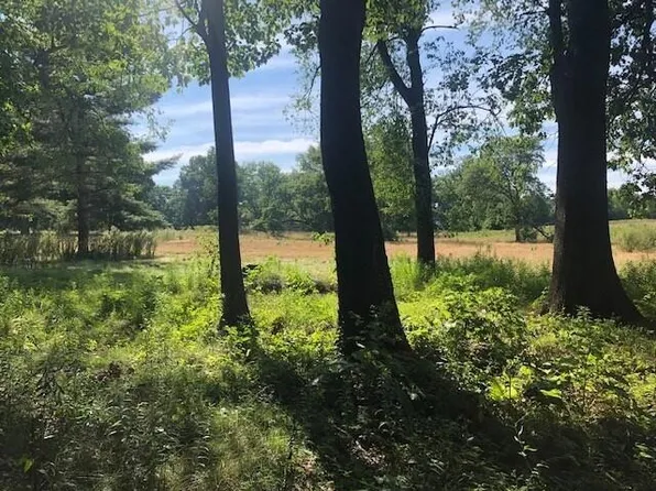 W River Rd, Niles, MI 49120