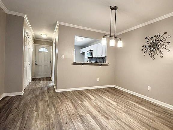 5th image of 4210 Stillwater Dr