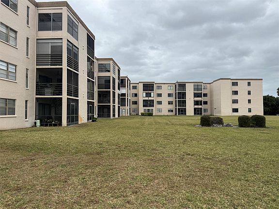 3rd image of 9300 SW 8th Street #215